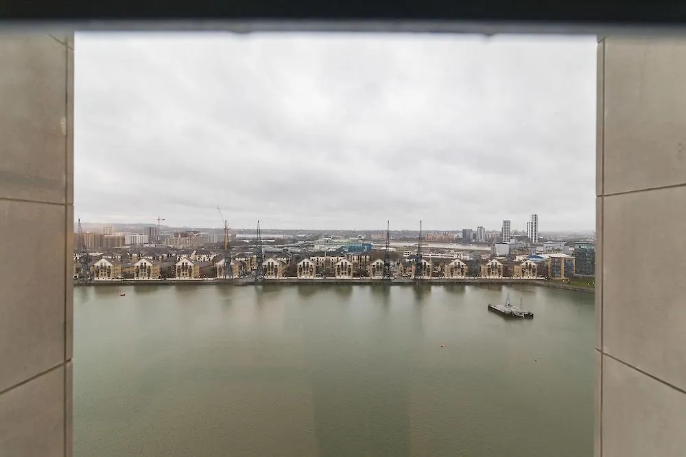 Austin David Apartments - New Island Barking